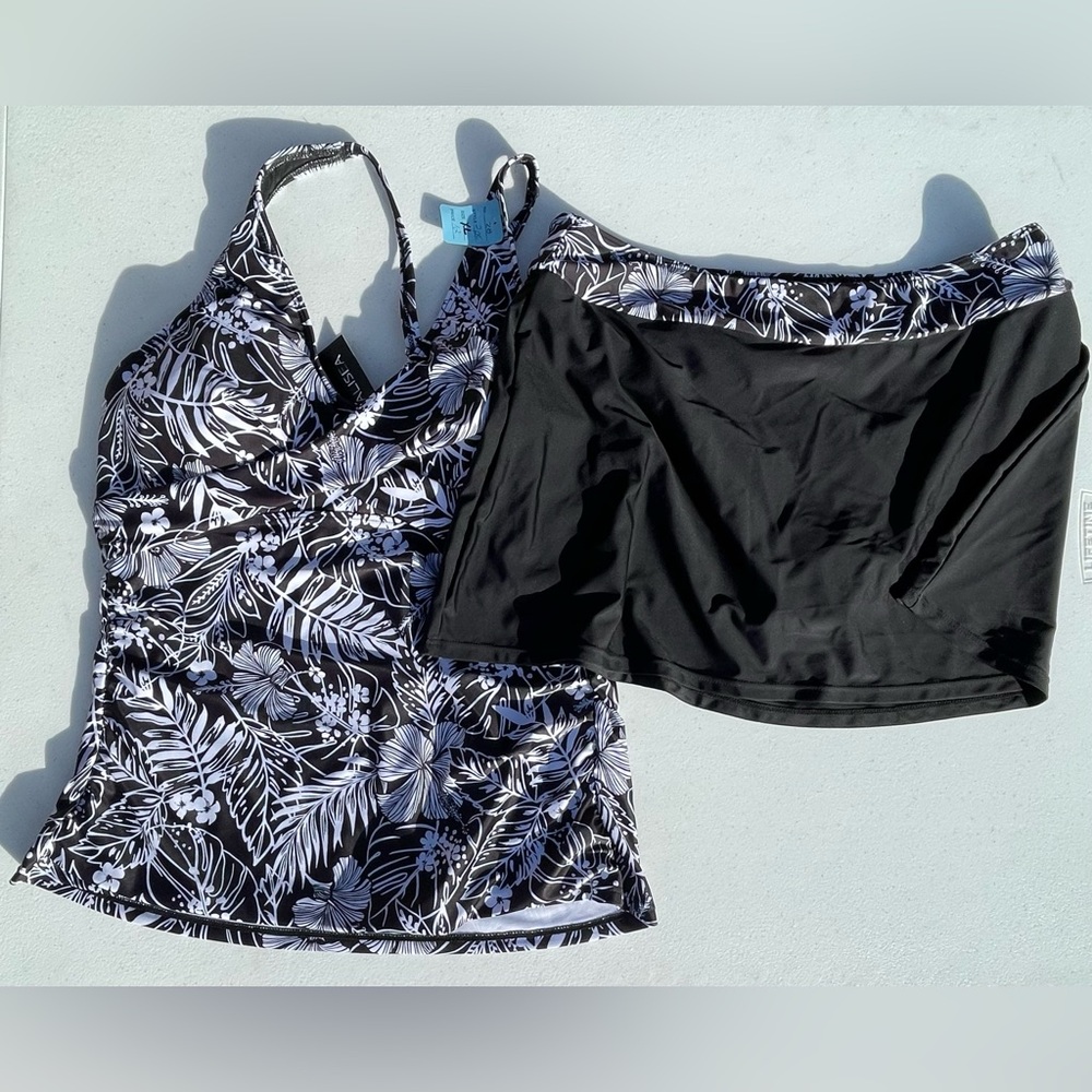 Black and White Floral Tankini Set